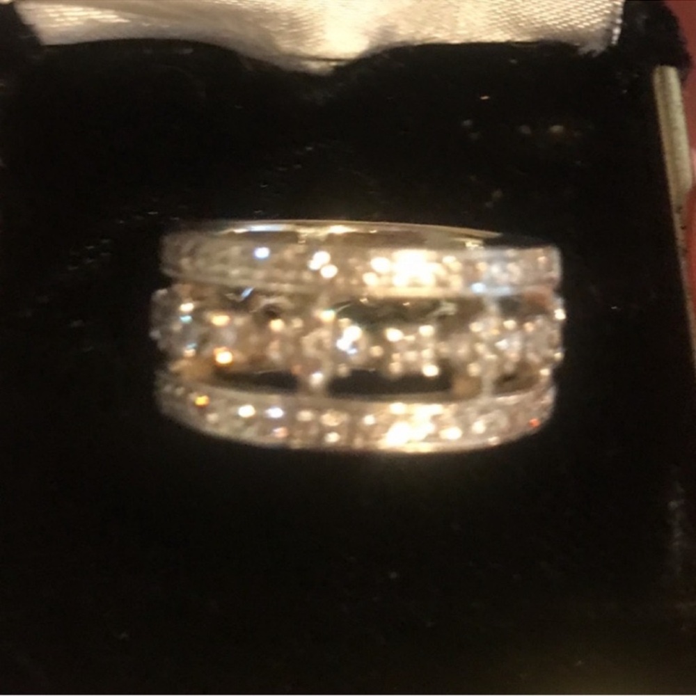 14kt eternity band - Picture 2 of 5